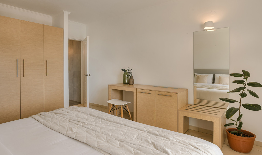 Doppel Superior Seitlicher Meerblick